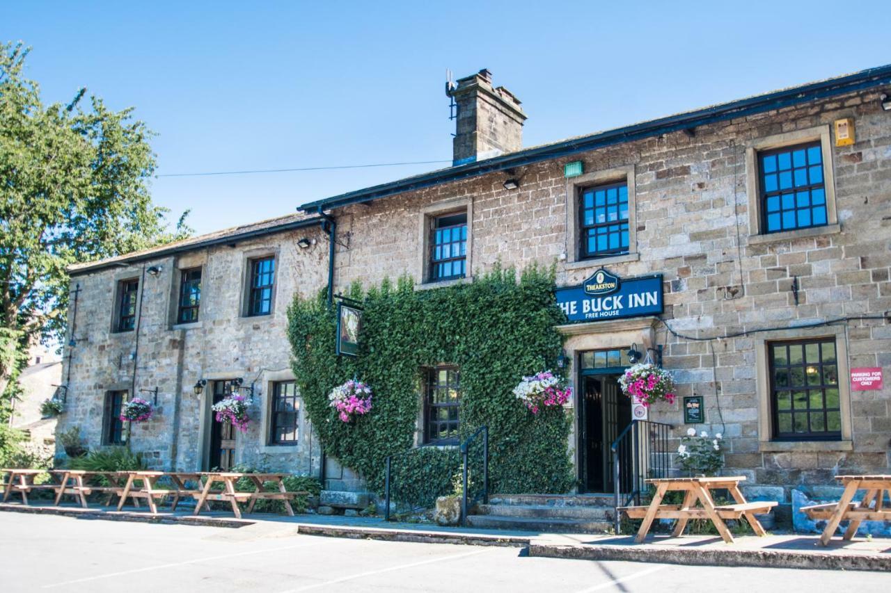The Buck Inn Buckden  Exterior photo